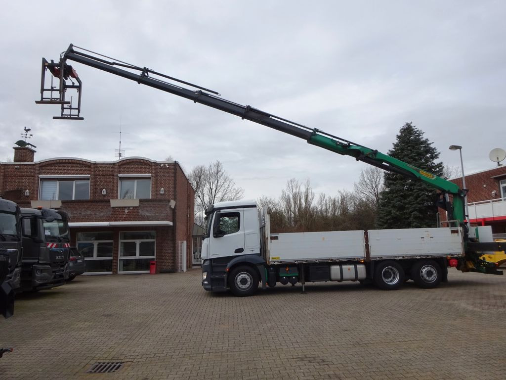 Mercedes-Benz 2543 Antos Baustoff +PK 26001 bis 20 m Auslage - Pritsche LKW: das Bild 1 Mercedes-Benz 2543 Antos Baustoff +PK 26001 bis 20 m Auslage - Pritsche LKW: das Bild 1