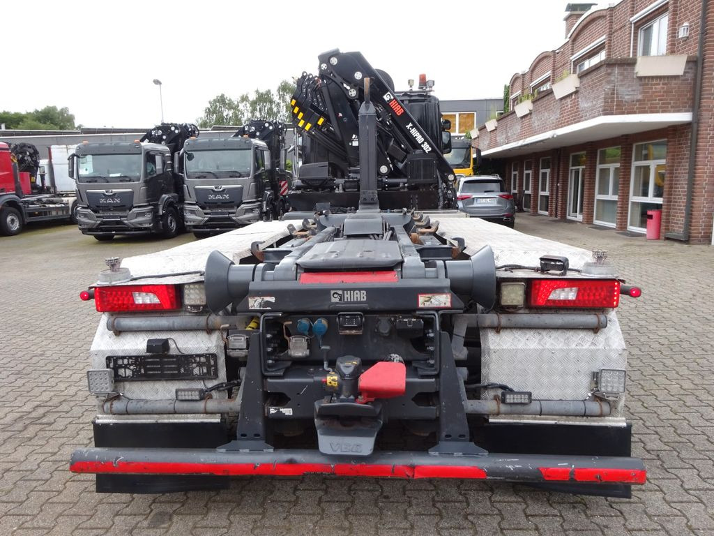 Abrollkipper, Autokran Scania R490 Abroller + HIAB 302E-6 Bj.2021 !Kran TRIDEM: das Bild 11