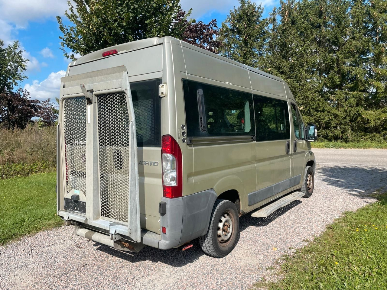 Fiat Ducato Luxusbus Panorama *9 Seats Handicap Lift - Personentransporter: das Bild 5 Fiat Ducato Luxusbus Panorama *9 Seats Handicap Lift - Personentransporter: das Bild 5