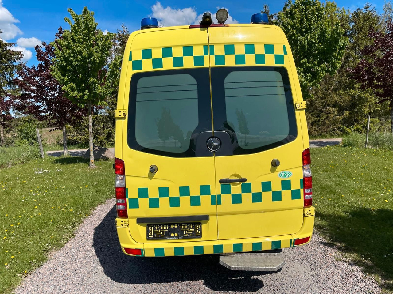 Mercedes-Benz Sprinter II Kasten 316 CDI Aut Ambulance* - Krankenwagen: das Bild 4 Mercedes-Benz Sprinter II Kasten 316 CDI Aut Ambulance* - Krankenwagen: das Bild 4