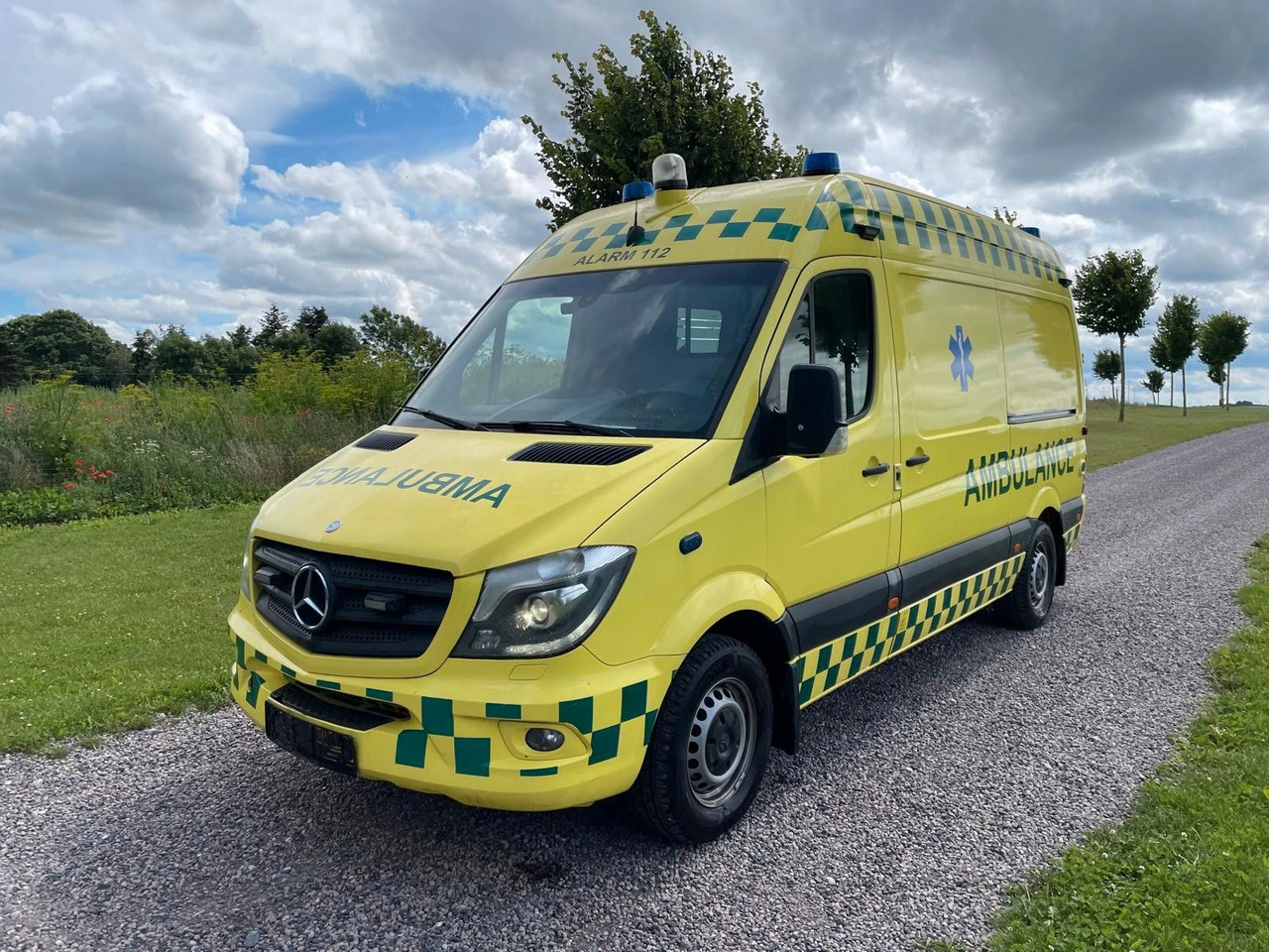 Mercedes-Benz Sprinter II Kasten 316 CDI Aut *Ambulance - Krankenwagen: das Bild 1 Mercedes-Benz Sprinter II Kasten 316 CDI Aut *Ambulance - Krankenwagen: das Bild 1