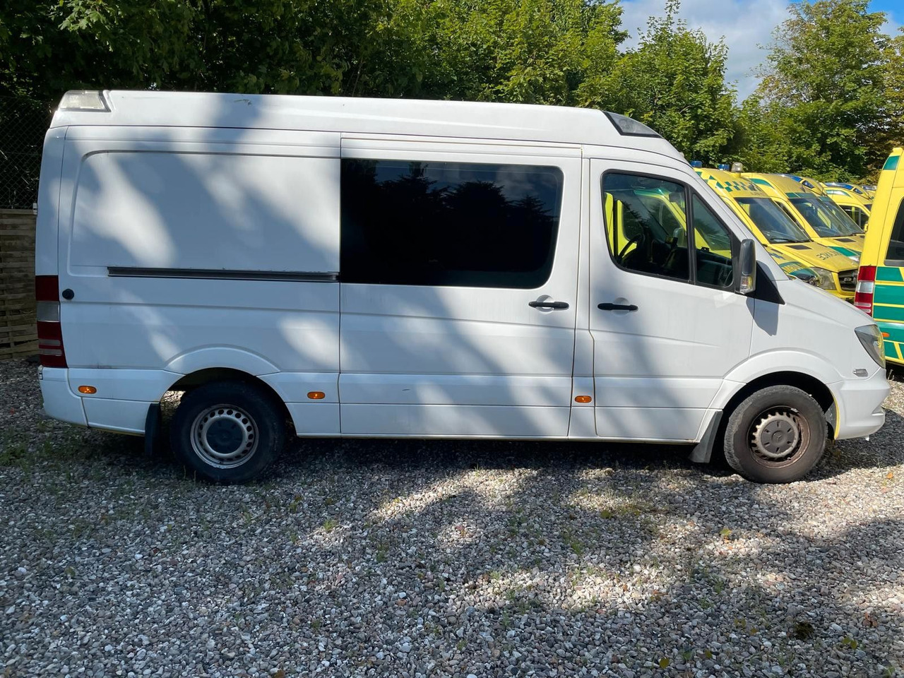 Mercedes-Benz Sprinter II Kasten 316 CDI Aut *Ambulance - Krankenwagen: das Bild 5 Mercedes-Benz Sprinter II Kasten 316 CDI Aut *Ambulance - Krankenwagen: das Bild 5