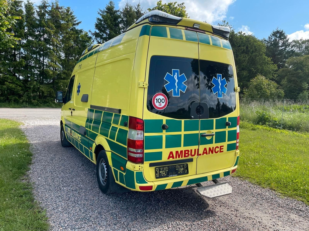 Mercedes-Benz Sprinter II Kasten 316 CDI Aut - Krankenwagen: das Bild 3 Mercedes-Benz Sprinter II Kasten 316 CDI Aut - Krankenwagen: das Bild 3