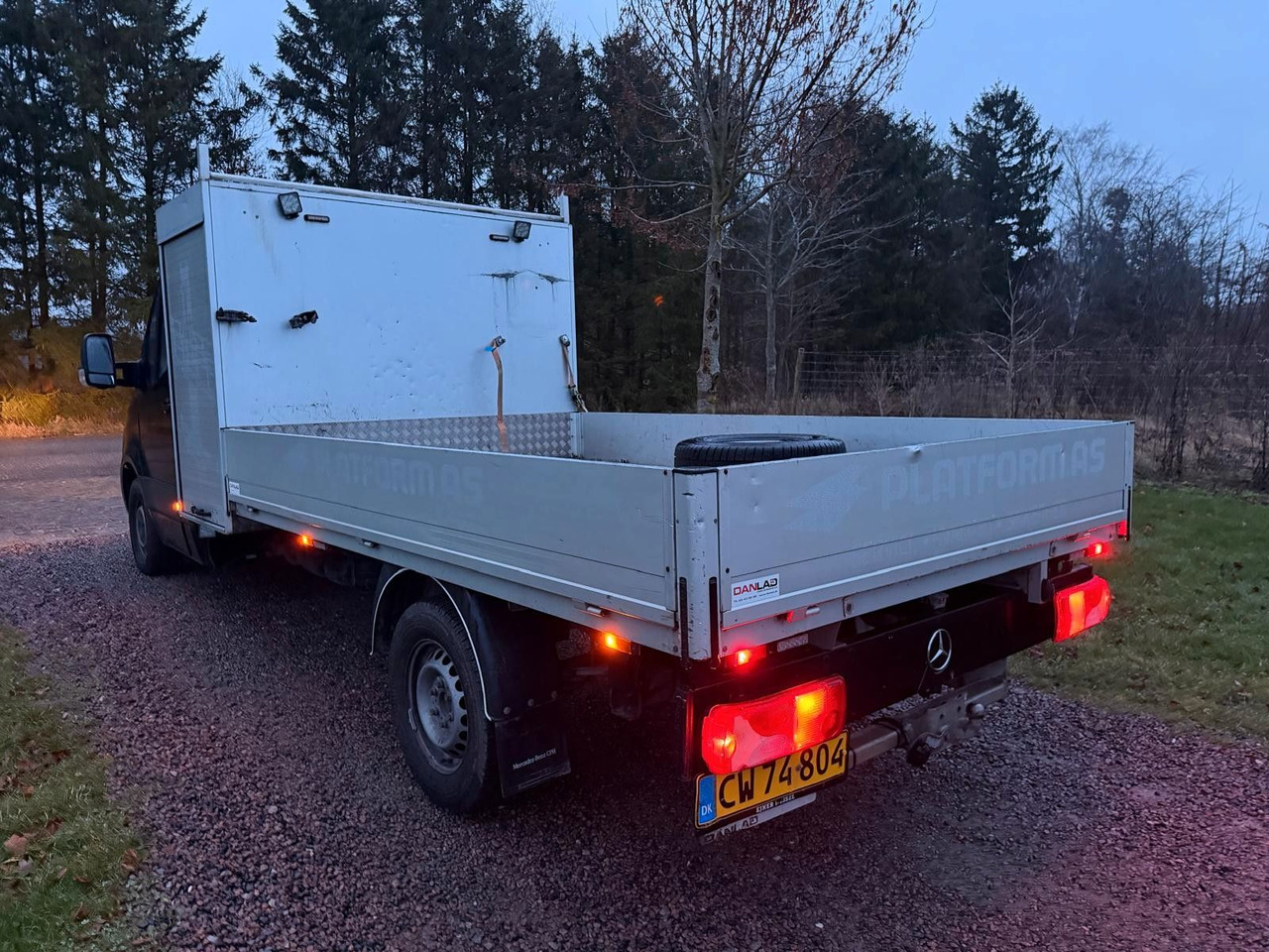 Mercedes-Benz Sprinter III Pritsche 316 CDI - Fahrgestell LKW: das Bild 3 Mercedes-Benz Sprinter III Pritsche 316 CDI - Fahrgestell LKW: das Bild 3