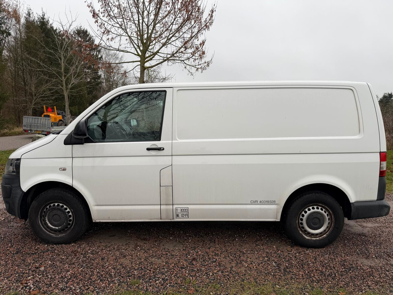 Volkswagen T5 Transporter Kasten-Kombi Kasten - Kleintransporter: das Bild 2 Volkswagen T5 Transporter Kasten-Kombi Kasten - Kleintransporter: das Bild 2