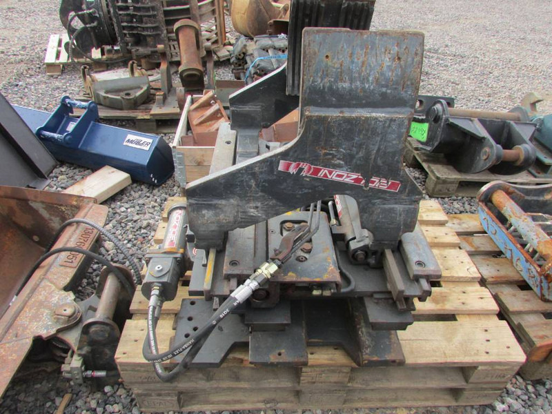 Bolzoni Fassgreifer drum clamp KG 06T2A SP - Klammergeräte für Flurförderzeug: das Bild 1 Bolzoni Fassgreifer drum clamp KG 06T2A SP - Klammergeräte für Flurförderzeug: das Bild 1