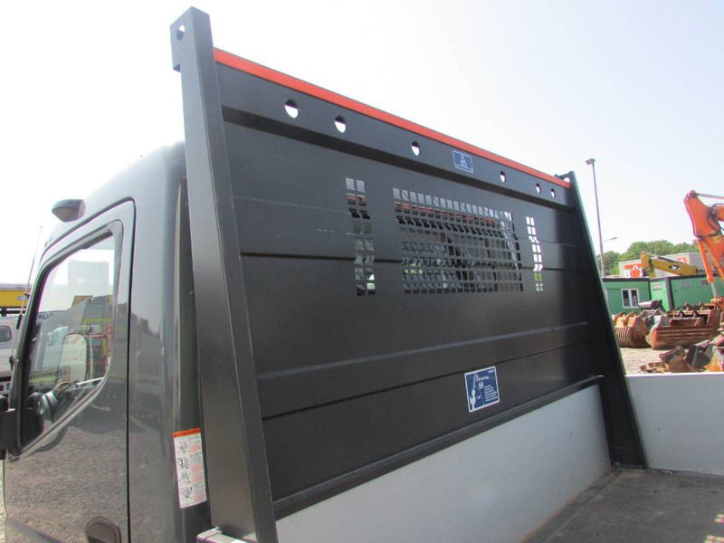 FUSO Canter 3 C 15 - Pritsche LKW: das Bild 3 FUSO Canter 3 C 15 - Pritsche LKW: das Bild 3