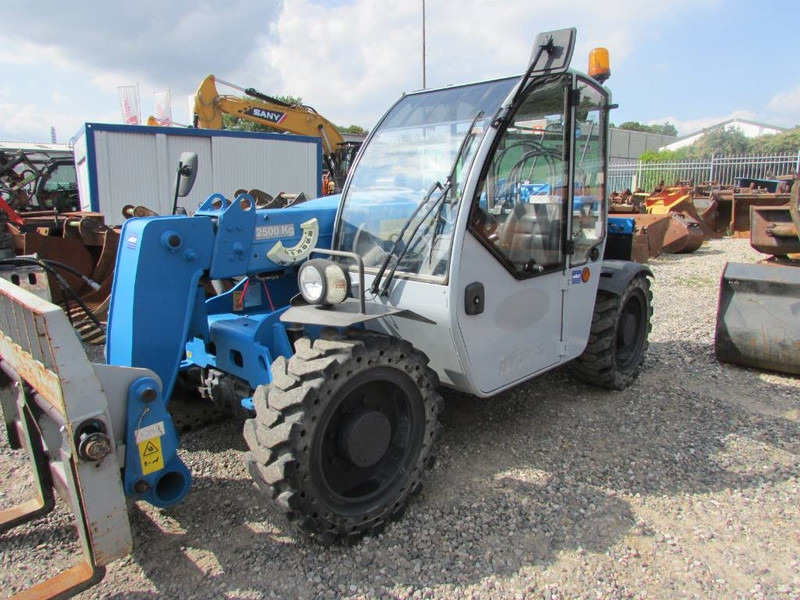 Genie GTH 2506 Teleskoplader 27.500 EUR - Teleskoplader: das Bild 2 Genie GTH 2506 Teleskoplader 27.500 EUR - Teleskoplader: das Bild 2