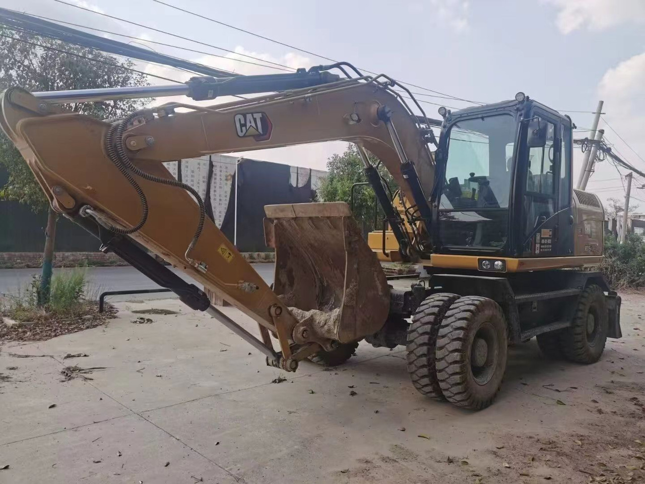 Mobilbagger CATERPILLAR M315GC: das Bild 9