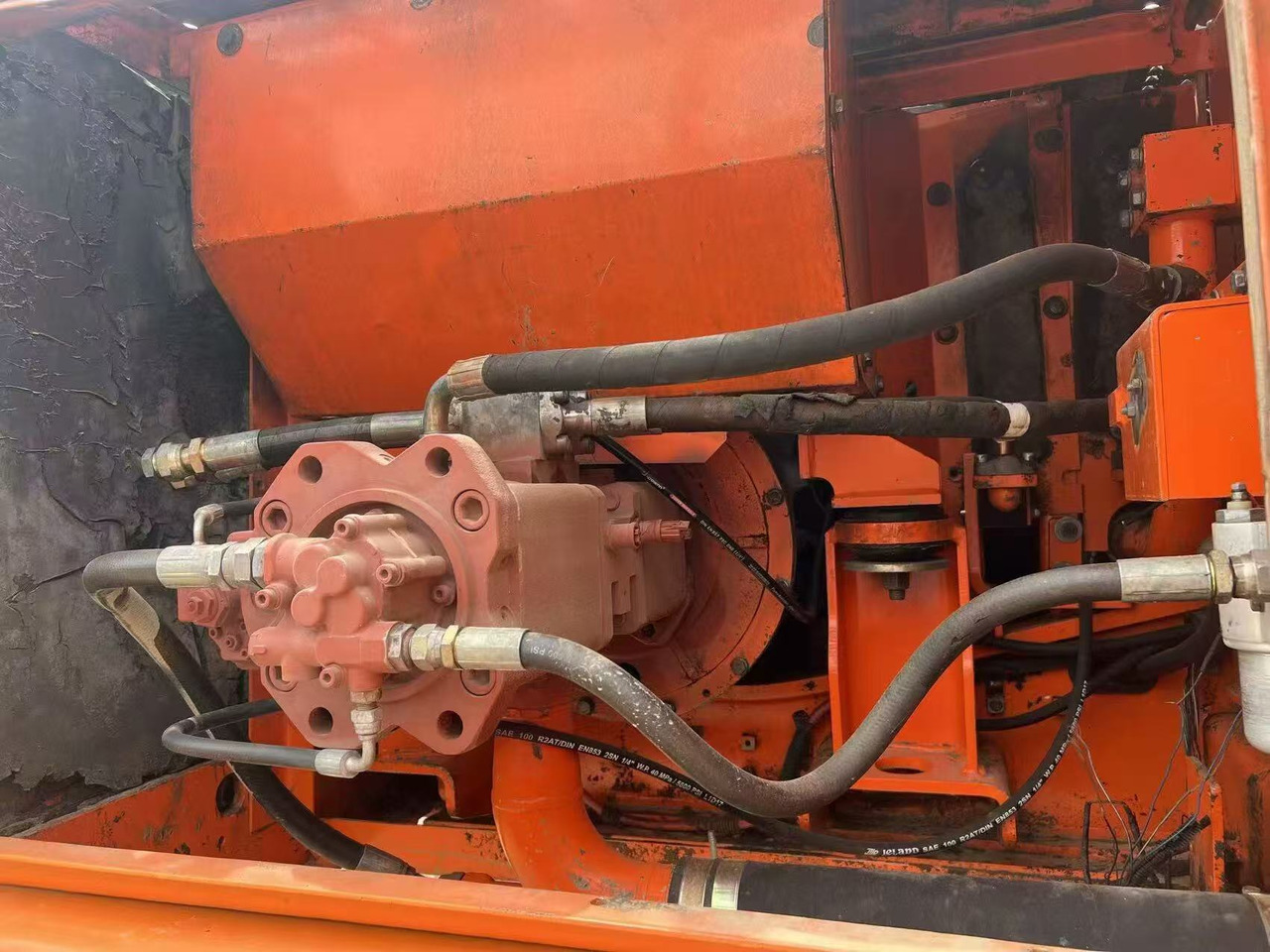 Kettenbagger DOOSAN DH225LC-7: das Bild 8