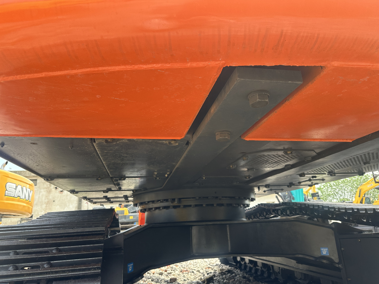 HITACHI ZX350H - Kettenbagger: das Bild 3 HITACHI ZX350H - Kettenbagger: das Bild 3