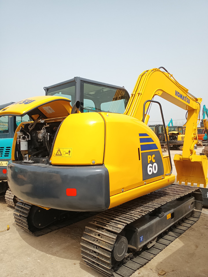KOMATSU PC60-8 - Kettenbagger: das Bild 4 KOMATSU PC60-8 - Kettenbagger: das Bild 4