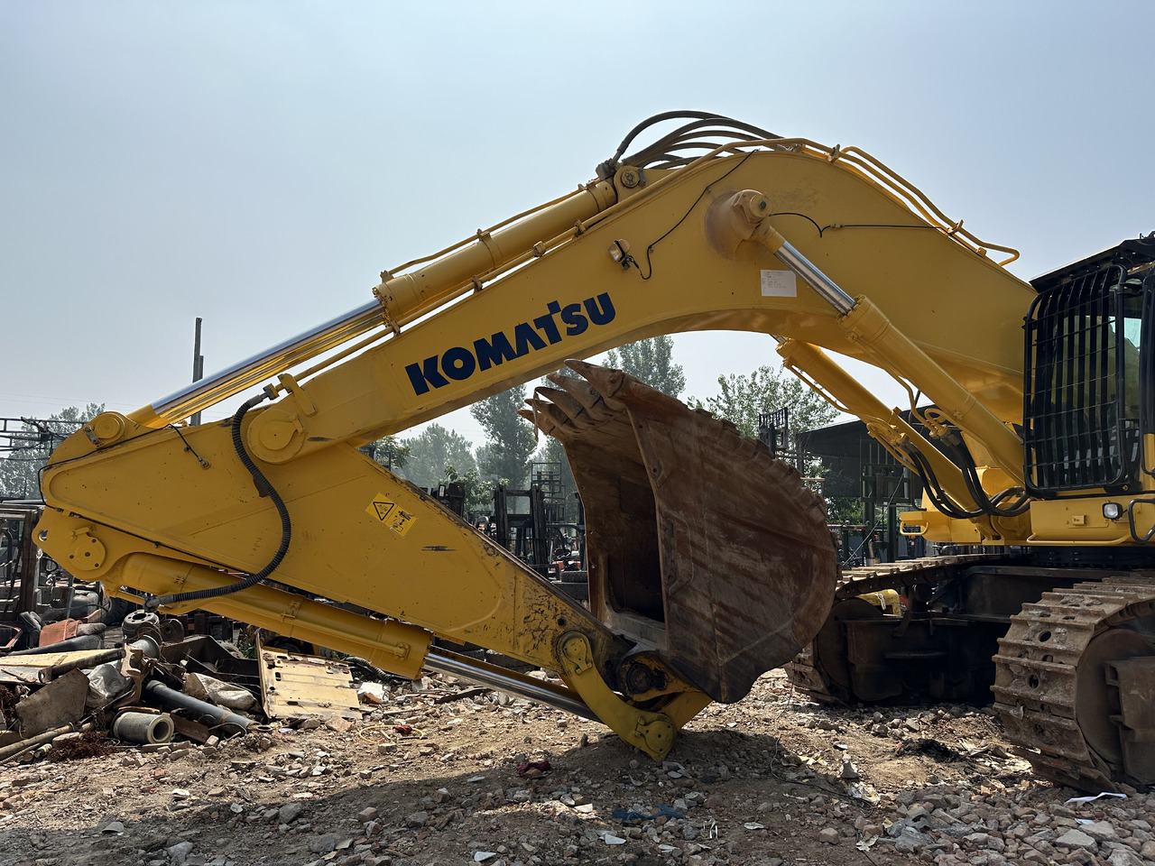 KOMATSU PC850SE - Kettenbagger: das Bild 2 KOMATSU PC850SE - Kettenbagger: das Bild 2