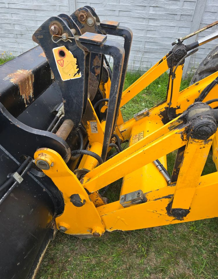 JCB - Baggerlader: das Bild 5 JCB - Baggerlader: das Bild 5