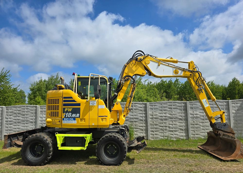 Komatsu - Mobilbagger: das Bild 1 Komatsu - Mobilbagger: das Bild 1