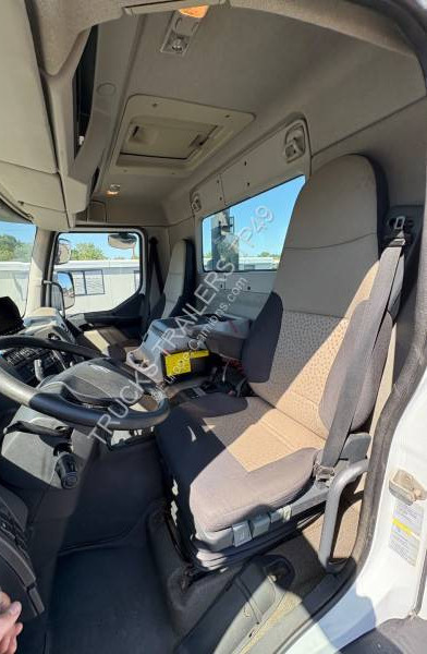 Renault Premium Lander 380 DXI - Abrollkipper: das Bild 5 Renault Premium Lander 380 DXI - Abrollkipper: das Bild 5