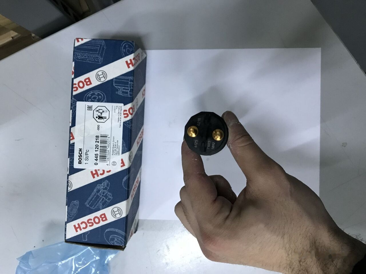Bosch 51101006125 MAN - Injektor für LKW: das Bild 1 Bosch 51101006125 MAN - Injektor für LKW: das Bild 1