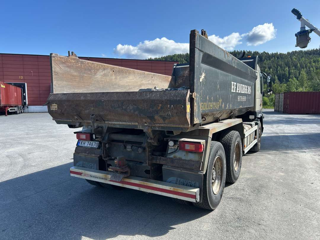 2011 Dumper VOLVO FM 500 Euroklasse 5T - Kipper: das Bild 3 2011 Dumper VOLVO FM 500 Euroklasse 5T - Kipper: das Bild 3