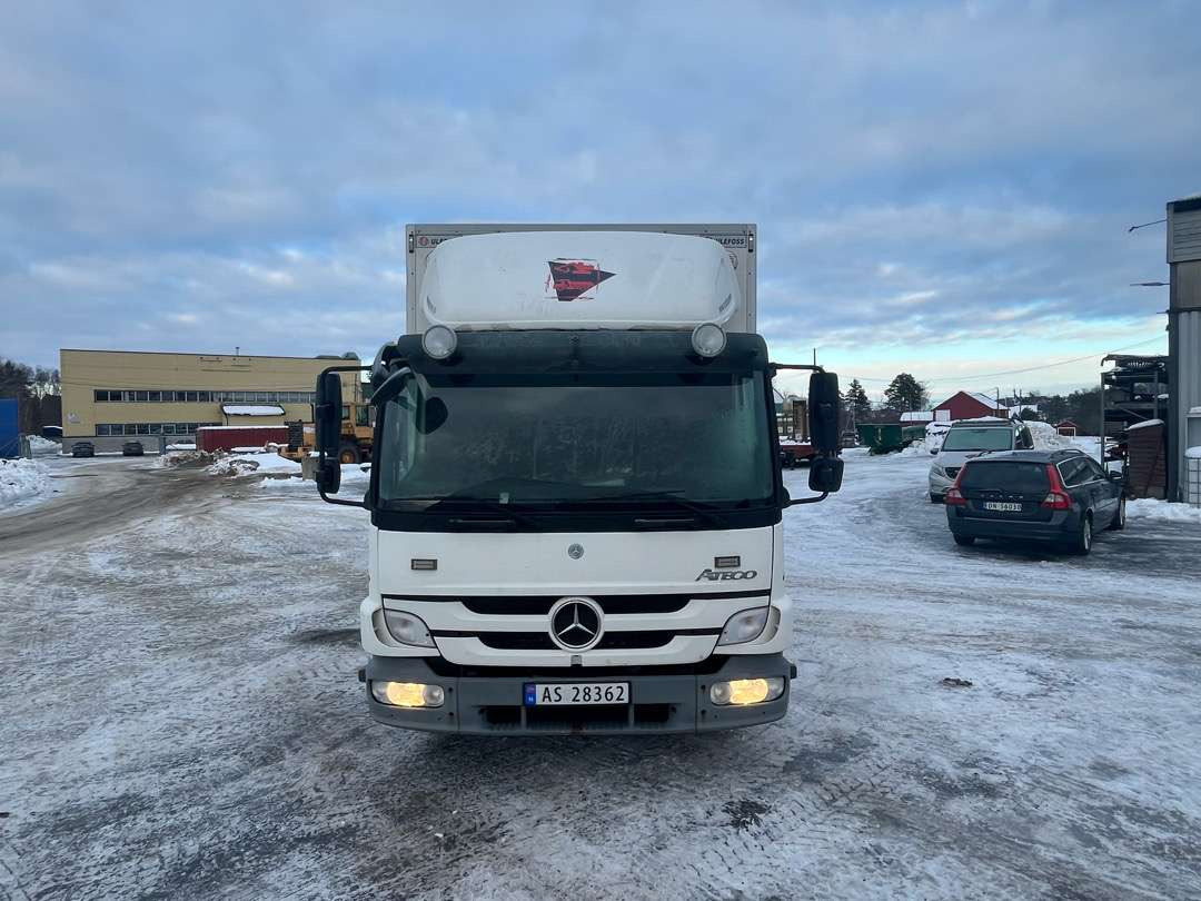 2011 Mercedes-Benz putebil/skapbil EU-godkjent (NY minstepris) - Koffer LKW: das Bild 3 2011 Mercedes-Benz putebil/skapbil EU-godkjent (NY minstepris) - Koffer LKW: das Bild 3