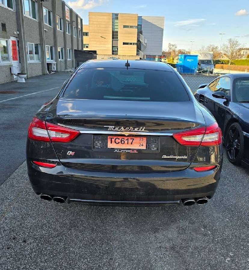 2014 Maserati Quattroporte S Q4 3.0L twin-turbo V6 // 411 hk // AWD // Automat - Limousine: das Bild 5 2014 Maserati Quattroporte S Q4 3.0L twin-turbo V6 // 411 hk // AWD // Automat - Limousine: das Bild 5