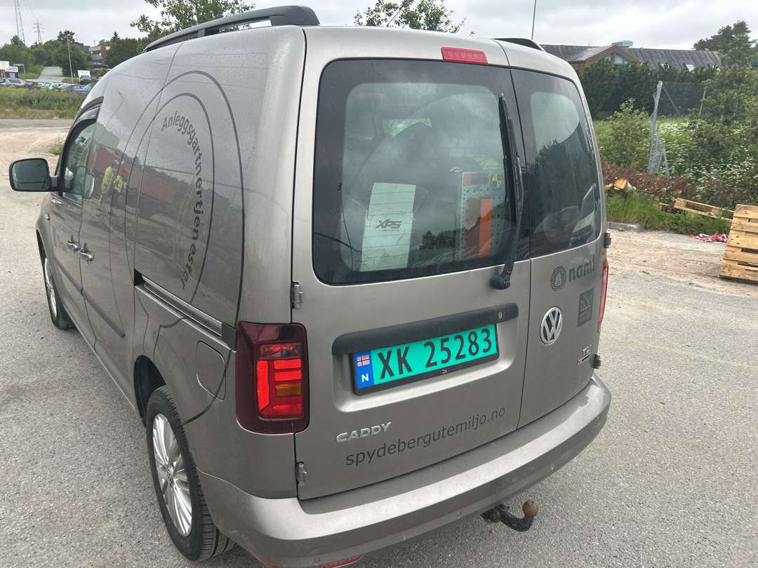 2016 Volkswagen VOLKSWAGEN CADDY EU-godkjent - Kleintransporter: das Bild 4 2016 Volkswagen VOLKSWAGEN CADDY EU-godkjent - Kleintransporter: das Bild 4