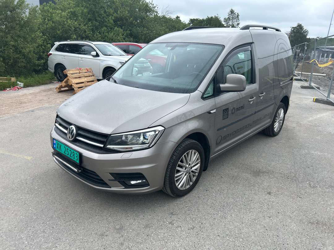 2016 Volkswagen VOLKSWAGEN CADDY EU-godkjent - Kleintransporter: das Bild 1 2016 Volkswagen VOLKSWAGEN CADDY EU-godkjent - Kleintransporter: das Bild 1