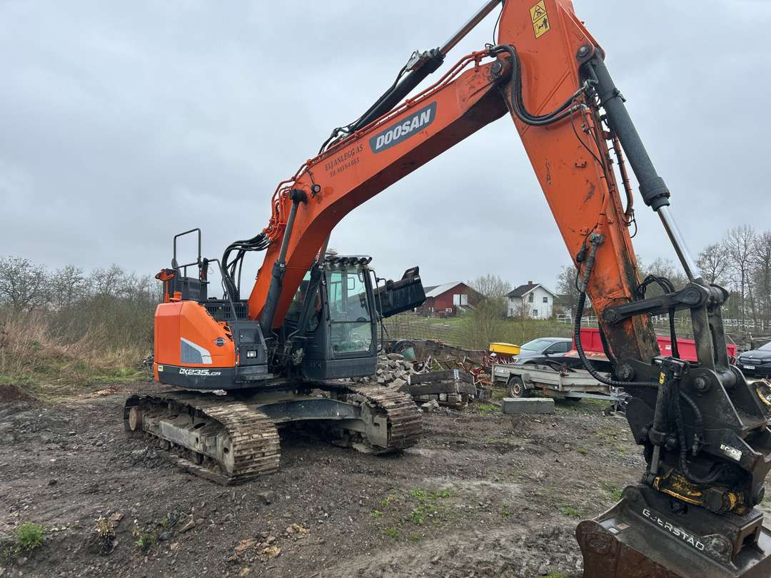 2018 Beltegraver 24 tonn Doosan DX 235LCR S 70-feste - Bagger: das Bild 2 2018 Beltegraver 24 tonn Doosan DX 235LCR S 70-feste - Bagger: das Bild 2