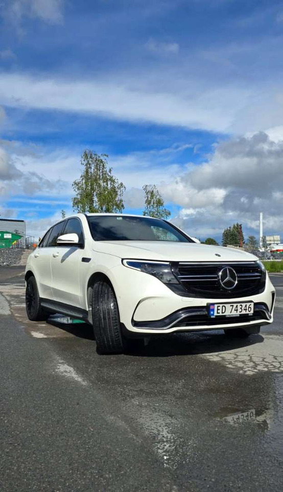 2020 Mercedes-Benz EQC - SUV/ Geländewagen: das Bild 2 2020 Mercedes-Benz EQC - SUV/ Geländewagen: das Bild 2