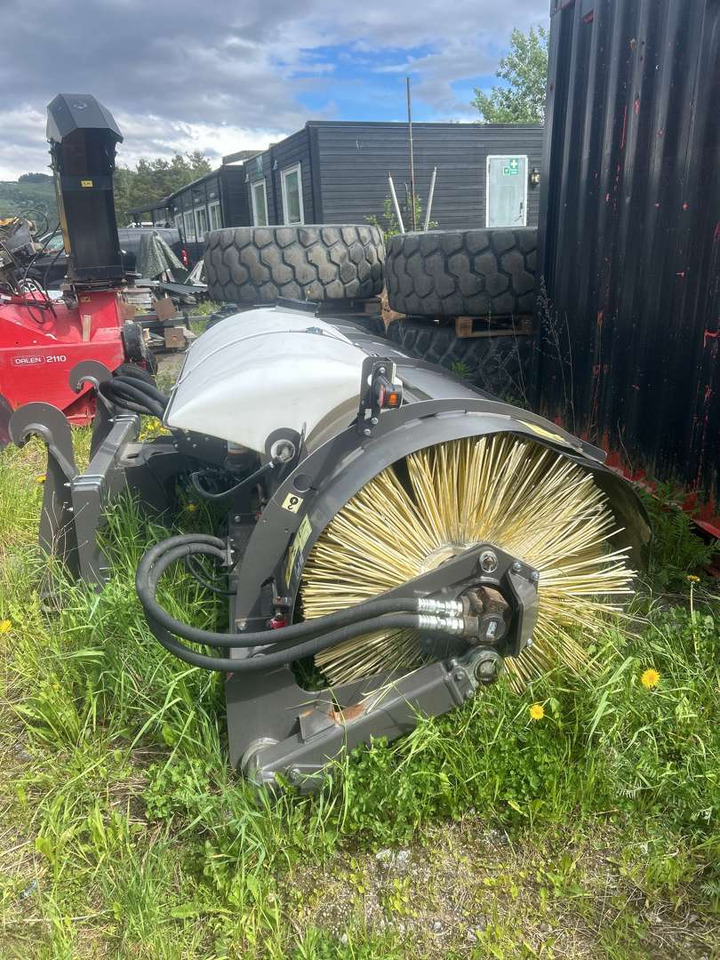 2019 Holms SP - 3.0 - Anbauteil: das Bild 2 2019 Holms SP - 3.0 - Anbauteil: das Bild 2