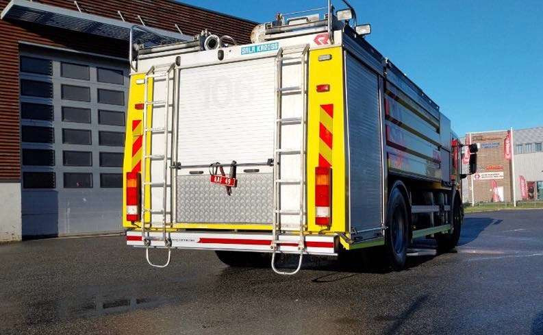 2005 Mercedes-Benz Econic 1833L / 2,50m høyde / Water tanker / Firetruck - Andere Technik: das Bild 4 2005 Mercedes-Benz Econic 1833L / 2,50m høyde / Water tanker / Firetruck - Andere Technik: das Bild 4