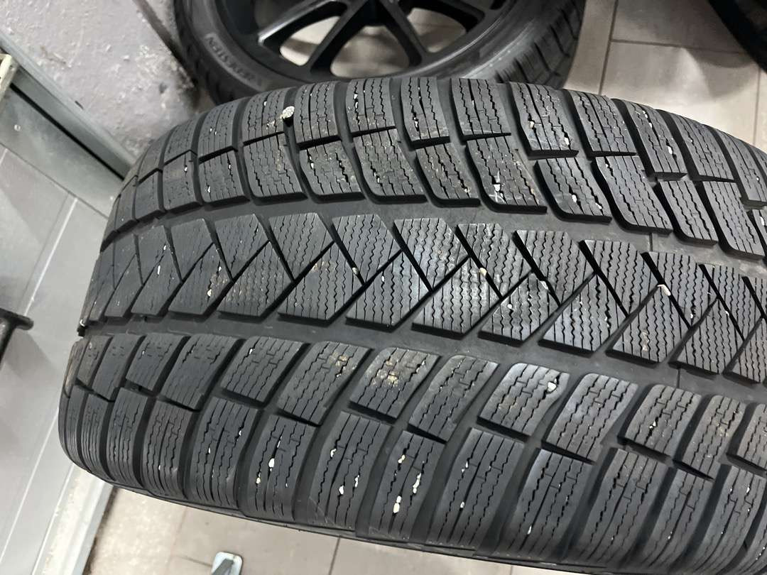 Eksklusive dekk og felger til Mercedes G-Class (G-Wagon) - Werkzeug/ Gerät: das Bild 4 Eksklusive dekk og felger til Mercedes G-Class (G-Wagon) - Werkzeug/ Gerät: das Bild 4