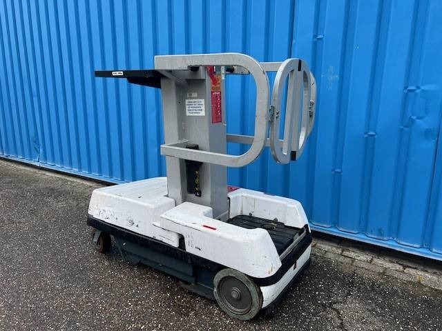 Bravi Lui Mini SK - Teleskopmastbühne: das Bild 2 Bravi Lui Mini SK - Teleskopmastbühne: das Bild 2