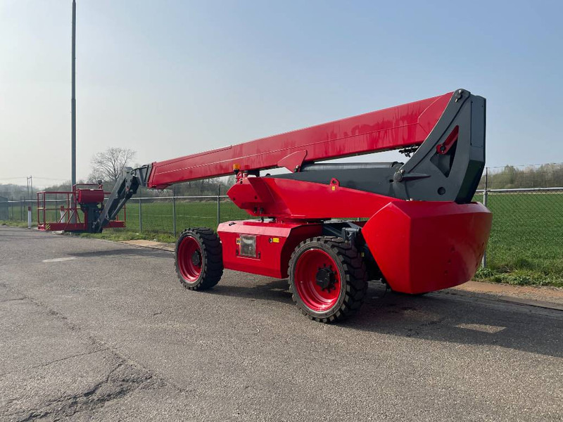 MAGNI BT30RT STAGE V | 30 METER | TELESCOPIC JIB | 4x4x4 - Teleskopbühne: das Bild 2 MAGNI BT30RT STAGE V | 30 METER | TELESCOPIC JIB | 4x4x4 - Teleskopbühne: das Bild 2