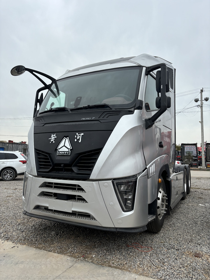 SINOTRUCK HOWO YELLOW RIVER - Sattelzugmaschine: das Bild 1 SINOTRUCK HOWO YELLOW RIVER - Sattelzugmaschine: das Bild 1