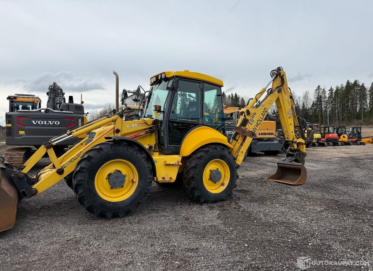 New Holland LB115 4PS, Traktorikaivuri, 7900h, 2001, Lahti - Baumaschine: das Bild 5 New Holland LB115 4PS, Traktorikaivuri, 7900h, 2001, Lahti - Baumaschine: das Bild 5