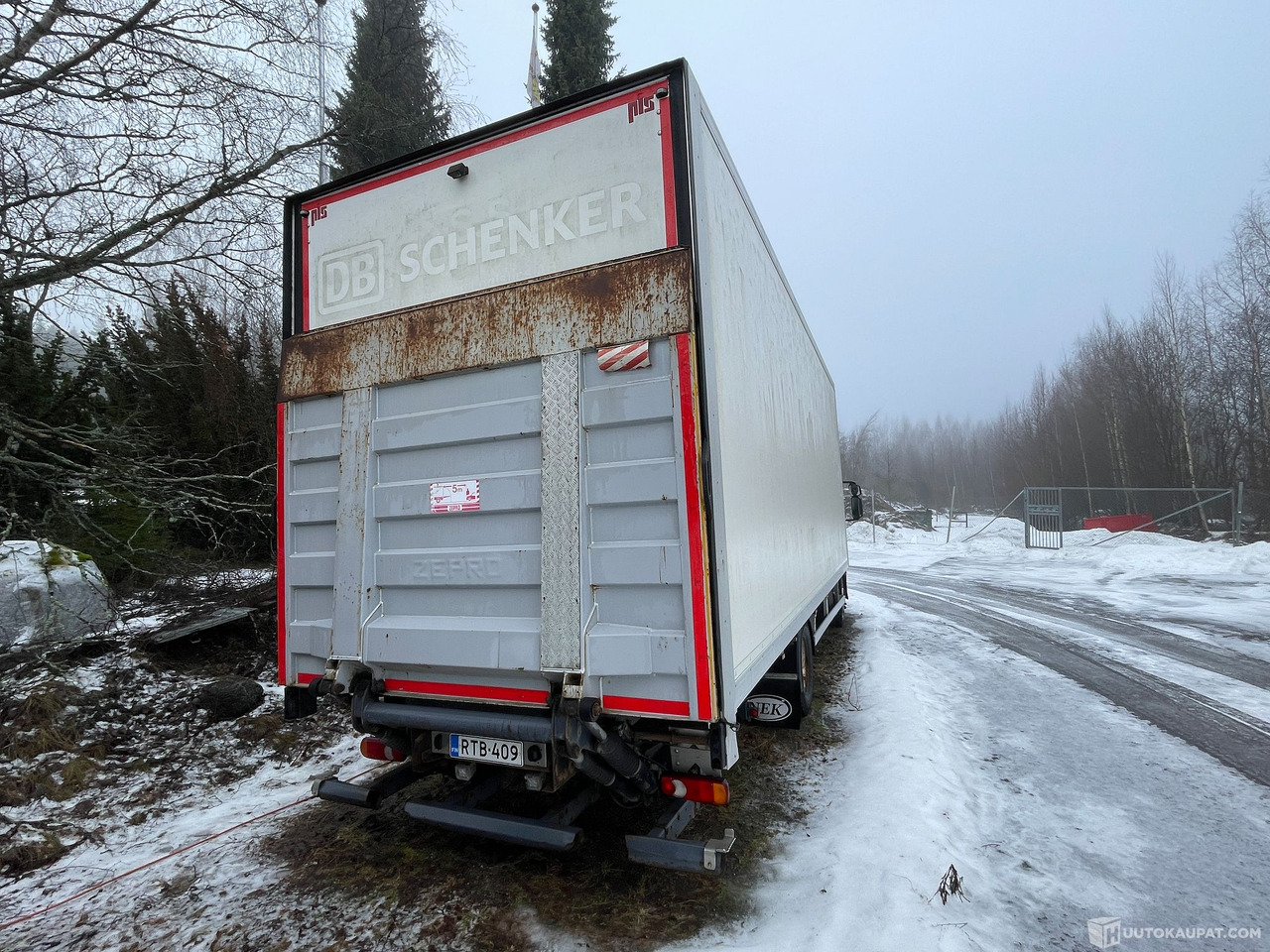 Iveco 140E, 2014 Umpikorinen Kuorma-auto, Hämeenlinna - Koffer LKW: das Bild 5 Iveco 140E, 2014 Umpikorinen Kuorma-auto, Hämeenlinna - Koffer LKW: das Bild 5
