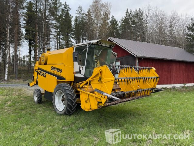 Sampo-Rosenlew 2045, 1991 Leikkuupuimuri, Jokioinen - Landmaschine: das Bild 1 Sampo-Rosenlew 2045, 1991 Leikkuupuimuri, Jokioinen - Landmaschine: das Bild 1