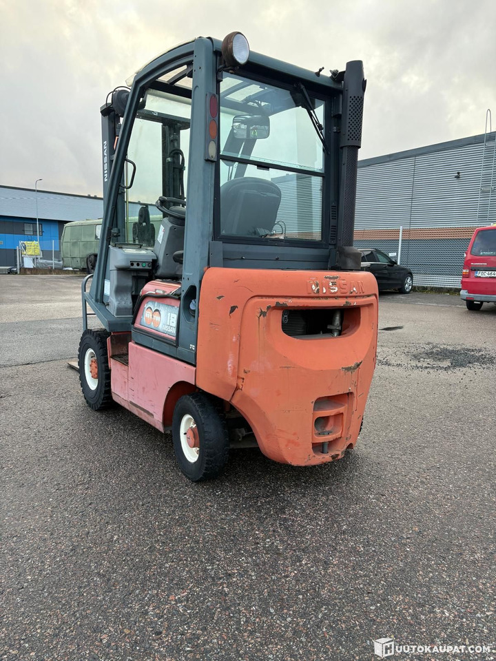 Nissan FD01A18Q, 2000 Forklift, Tampere - Dieselstapler: das Bild 5 Nissan FD01A18Q, 2000 Forklift, Tampere - Dieselstapler: das Bild 5