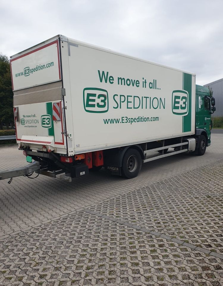 DAF XF ZESTAW TANDEM 2021 ORYGINALNY PRZEBIEG z Niemiec / PRZEJAZDOWY Z WINDĄ / - Koffer LKW: das Bild 2 DAF XF ZESTAW TANDEM 2021 ORYGINALNY PRZEBIEG z Niemiec / PRZEJAZDOWY Z WINDĄ / - Koffer LKW: das Bild 2