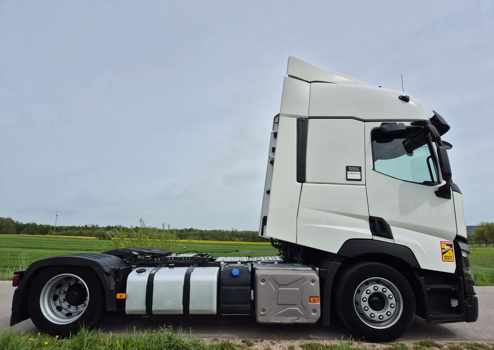 Renault T440 10/2019 ! 13l MEGA STANDARD regulowane siodło z Niemiec / klima postojowa / regulowane siodło / TOP STAN mega LOW deck standard - Sattelzugmaschine: das Bild 5 Renault T440 10/2019 ! 13l MEGA STANDARD regulowane siodło z Niemiec / klima postojowa / regulowane siodło / TOP STAN mega LOW deck standard - Sattelzugmaschine: das Bild 5