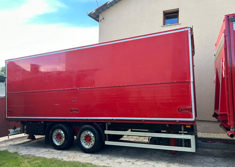 Schmitz Cargobull 7.7m OCYNK OSIE MERCEDES ALUFELGI KONTENER TANDEM NAPOJÓWKA OTWIERANY BOK DO NAPOJÓW STAN BDB - Koffer Anhänger: das Bild 1 Schmitz Cargobull 7.7m OCYNK OSIE MERCEDES ALUFELGI KONTENER TANDEM NAPOJÓWKA OTWIERANY BOK DO NAPOJÓW STAN BDB - Koffer Anhänger: das Bild 1