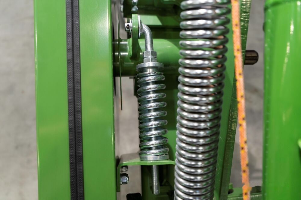 Pronar PDK 2,2m - Mähwerk: das Bild 5 Pronar PDK 2,2m - Mähwerk: das Bild 5