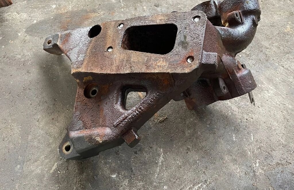 Scania R 730 V8 1906965 Scania R 730 V8 1906965 truck - Abgaskrümmer für LKW: das Bild 5 Scania R 730 V8 1906965 Scania R 730 V8 1906965 truck - Abgaskrümmer für LKW: das Bild 5