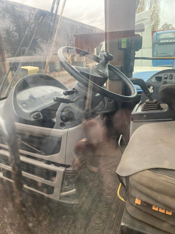 KOMATSU WA380-6 - Radlader: das Bild 5 KOMATSU WA380-6 - Radlader: das Bild 5