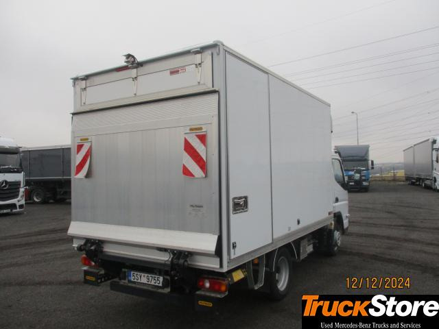 FUSO Canter 3C15 - Koffer Transporter: das Bild 3 FUSO Canter 3C15 - Koffer Transporter: das Bild 3