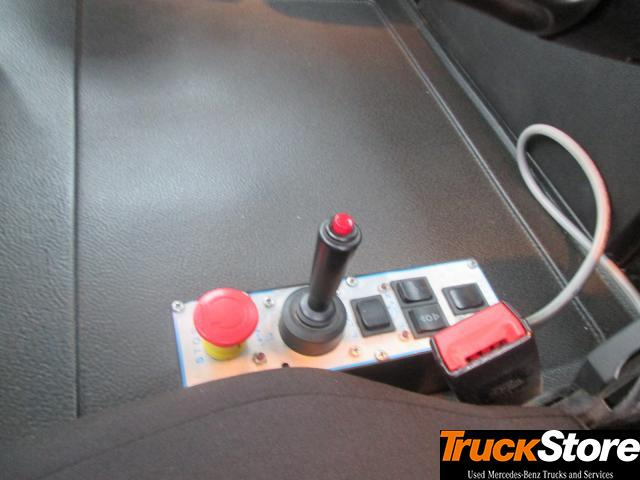 Mercedes-Benz Arocs 2645 LK - Absetzkipper: das Bild 2 Mercedes-Benz Arocs 2645 LK - Absetzkipper: das Bild 2