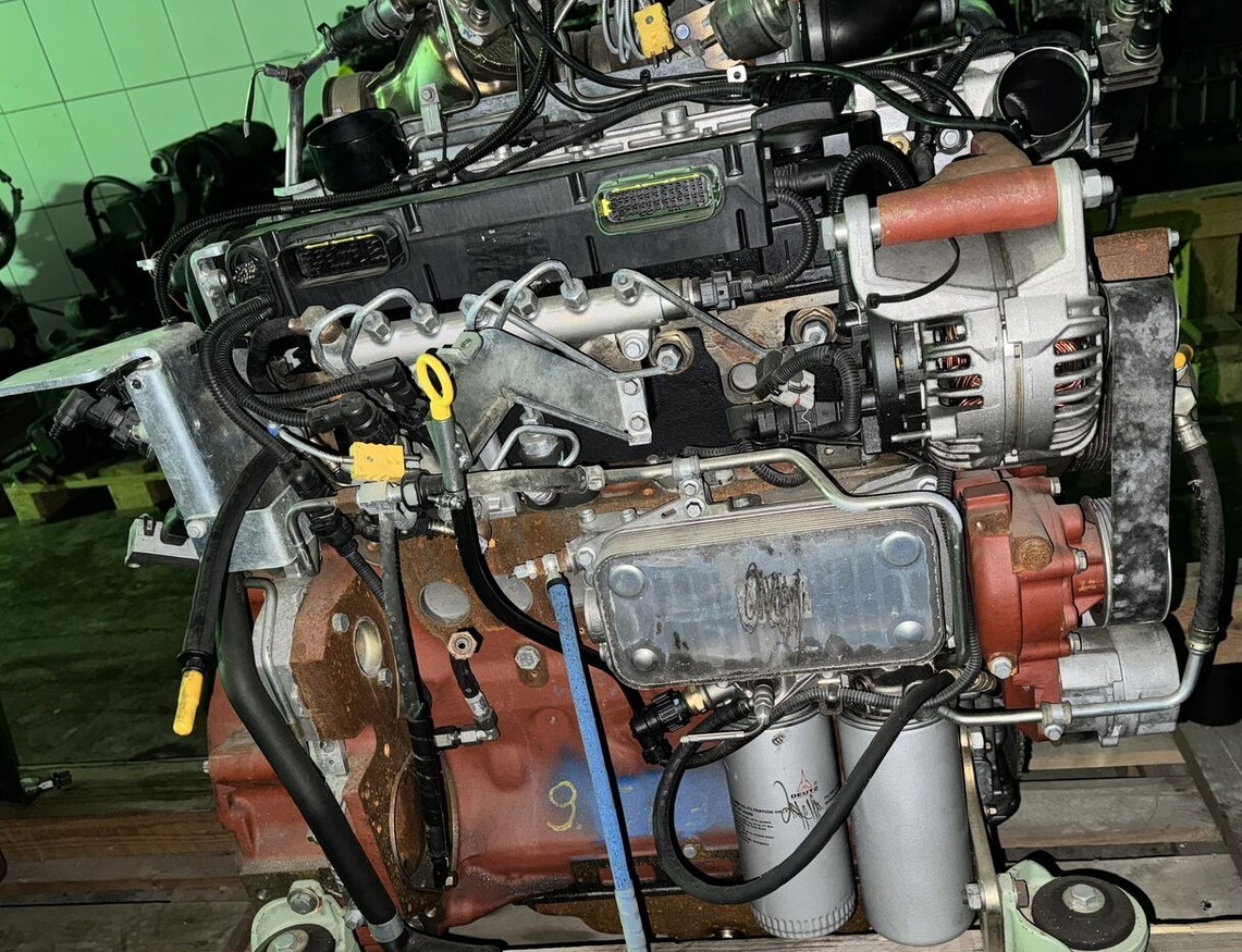 Deutz TCD 4.1 L4 Deutz - Motor für Bagger: das Bild 4 Deutz TCD 4.1 L4 Deutz - Motor für Bagger: das Bild 4