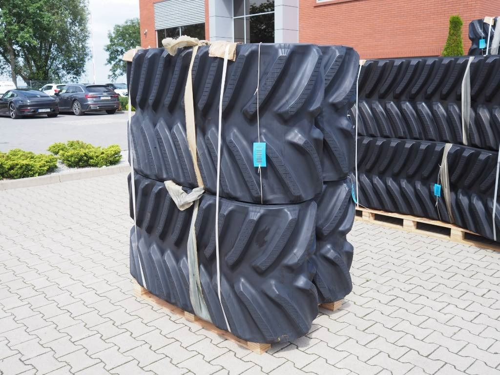 Challenger MT700 / Rubber belt / track / 30" / 762mm - Kette für Landmaschine: das Bild 5 Challenger MT700 / Rubber belt / track / 30" / 762mm - Kette für Landmaschine: das Bild 5