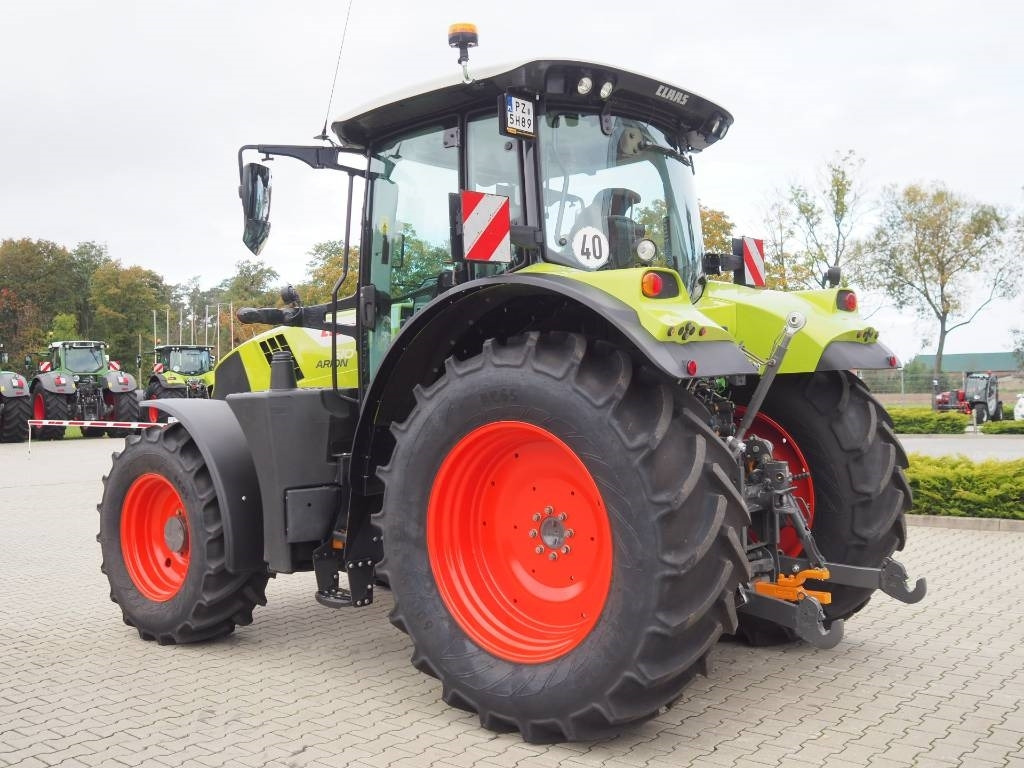 Claas Arion 610 CIS - Traktor: das Bild 2 Claas Arion 610 CIS - Traktor: das Bild 2