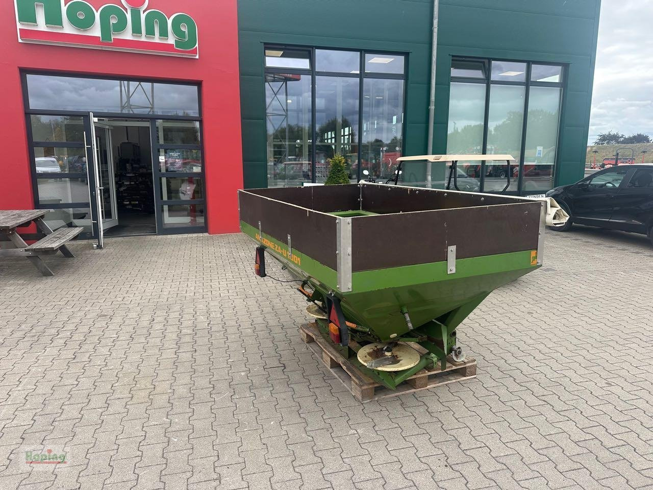 Amazone ZA-U 1001 - Düngerstreuer: das Bild 2 Amazone ZA-U 1001 - Düngerstreuer: das Bild 2